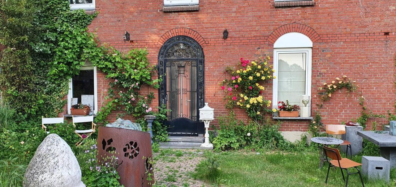 Art, Bed & Breakfast Velden Exterior photo